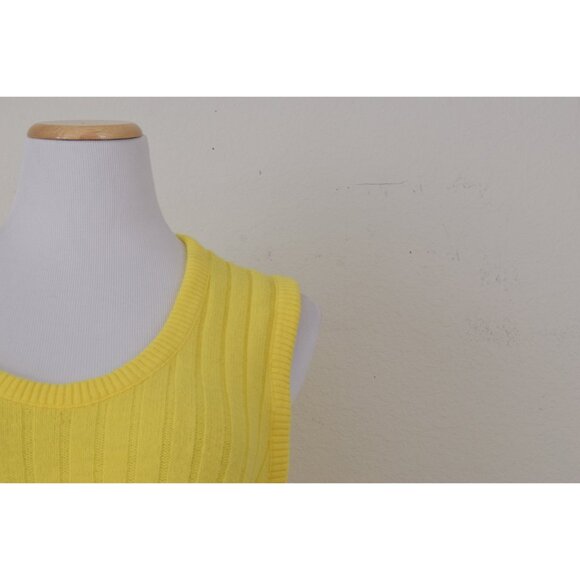 Vintage 70s Yellow Acrylic‎ Knit Vest - Picture 5 of 10